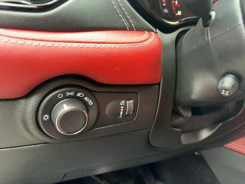 Used 2021 Dodge Durango SRT Hellcat w/ Premium Interior Group AWD/4WD image 9