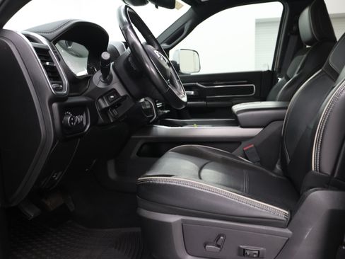 Used 2022 RAM 2500 Laramie AWD/4WD image 8