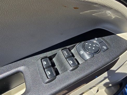 Used 2019 Ford EcoSport SE AWD/4WD image 10