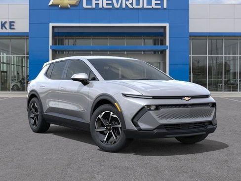 New 2026 Chevrolet Equinox EV LT image 7