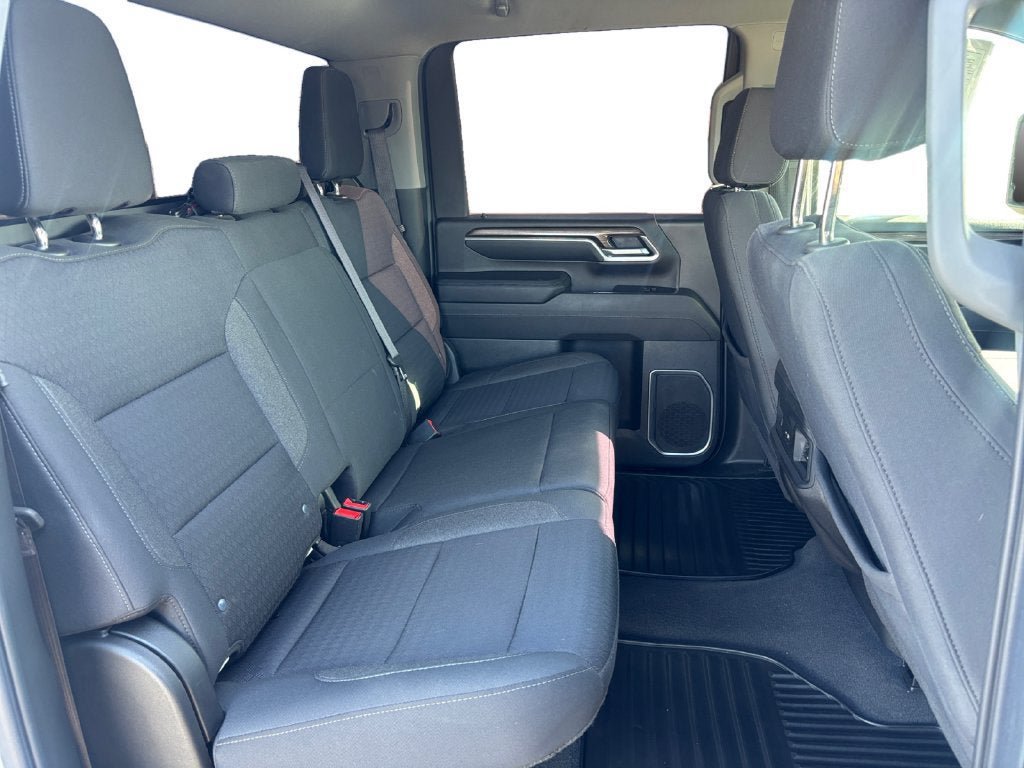 Certified 2024 Chevrolet Silverado 2500 LT w/ Convenience Package AWD/4WD image 18