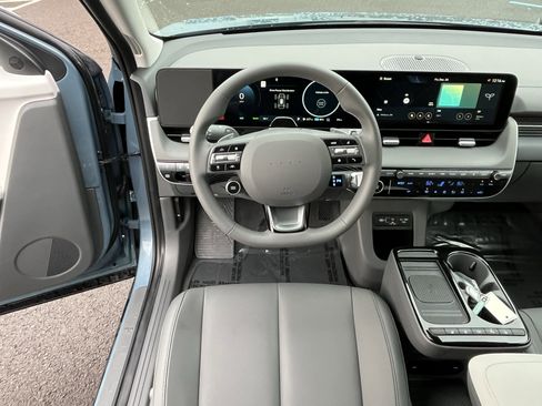 Used 2025 Hyundai Ioniq 5 SEL image 13