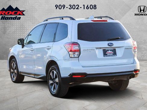 Used 2018 Subaru Forester 2.5i w/ Alloy Wheel Package image 6