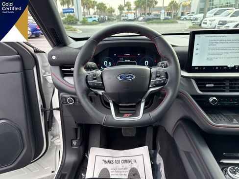 Certified 2025 Ford Explorer ST image 28