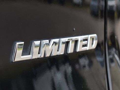 Used 2023 Toyota RAV4 Limited FWD image 10