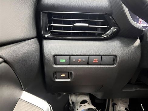 Used 2020 Nissan Sentra SR image 16