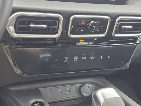 New 2026 Nissan Sentra SV image 21