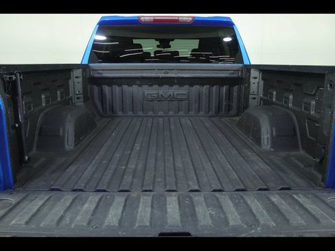 Used 2023 GMC Sierra 1500 Elevation w/ X31 Off-Road Package AWD/4WD image 21