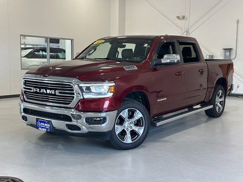 Used 2023 RAM 1500 Laramie AWD/4WD image 1