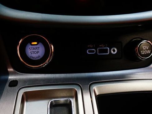 Certified 2024 Nissan Murano SV w/ SV Midnight Edition Package AWD/4WD image 24