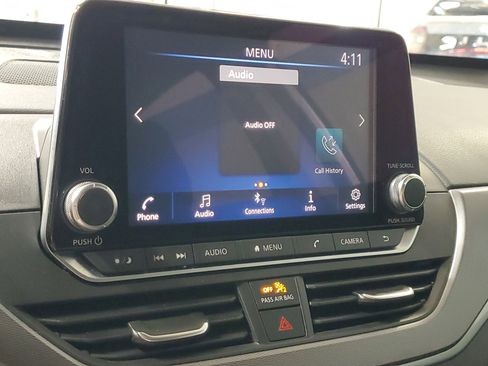 Used 2024 Nissan Altima 2.5 SR FWD image 29