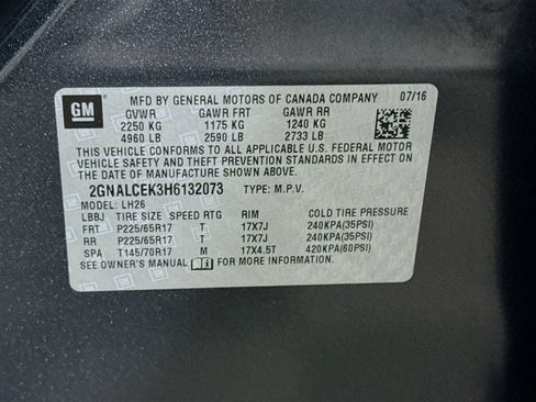 Used 2017 Chevrolet Equinox LT w/ Convenience Package image 39