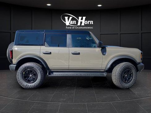 New 2026 Ford Bronco Outer Banks AWD/4WD image 8