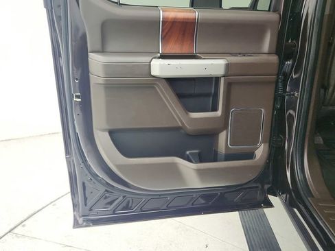 Used 2019 Ford F250 King Ranch w/ King Ranch Ultimate Package AWD/4WD image 28