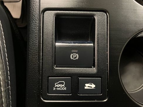 Used 2016 Subaru Outback 2.5i Limited image 16