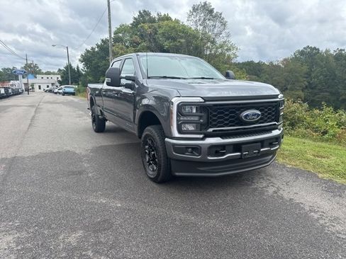 New 2026 Ford F350 XL image 14