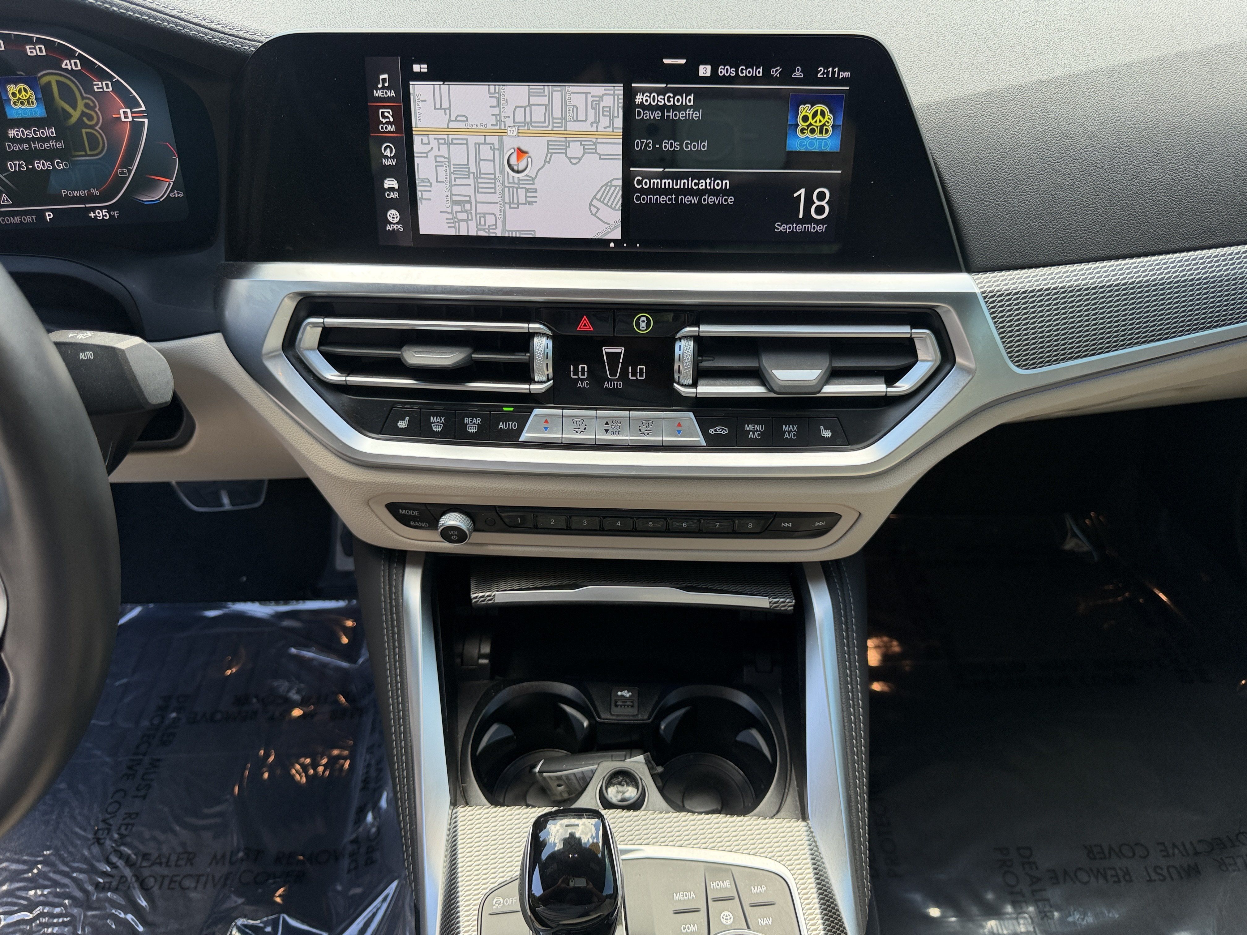 Used 2022 BMW M440i Convertible RWD image 18