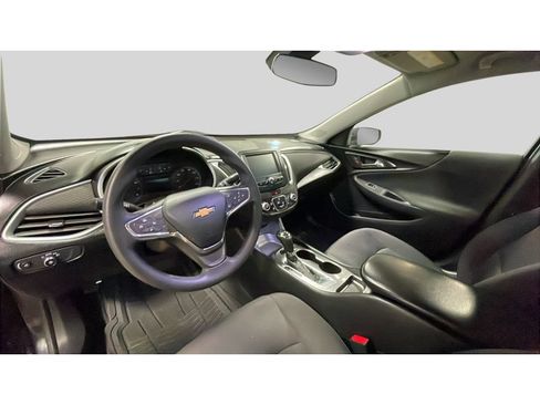 Used 2018 Chevrolet Malibu LS FWD image 11