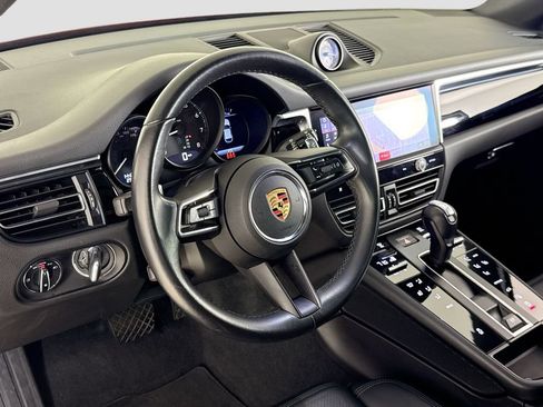 Used 2023 Porsche Macan Turbo AWD/4WD image 24