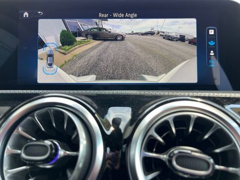 Used 2025 Mercedes-Benz CLA 250 4MATIC image 58