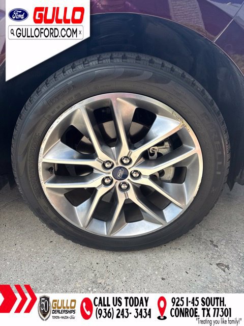 Used 2018 Ford Edge Titanium w/ Equipment Group 302A FWD image 7