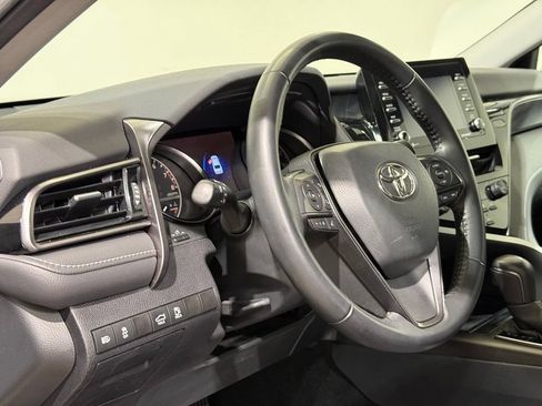Certified 2023 Toyota Camry SE AWD/4WD image 16