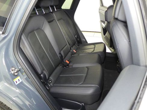 Used 2022 Audi Q3 2.0T Premium w/ Convenience Package image 20