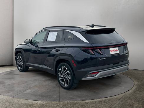 Used 2025 Hyundai Tucson Limited image 3