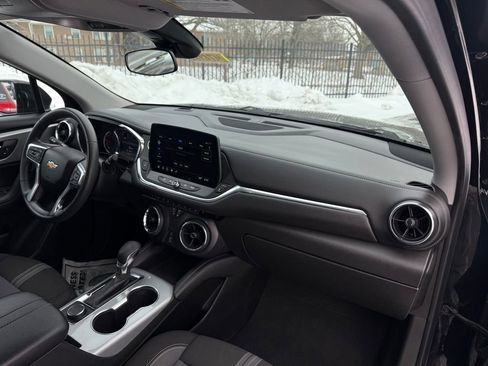 Used 2023 Chevrolet Blazer LT image 12