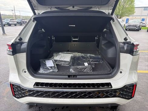 New 2026 Volkswagen Tiguan SEL R-Line AWD/4WD image 28
