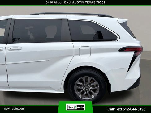 Used 2021 Toyota Sienna LE image 13