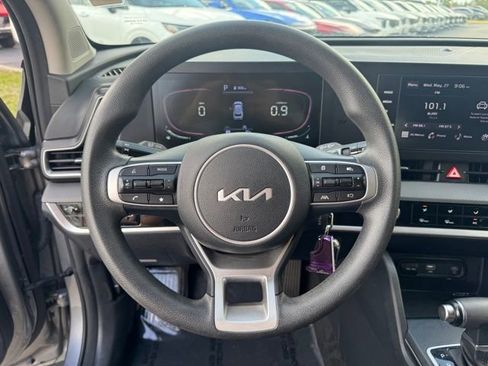 Certified 2024 Kia Sportage LX FWD image 22