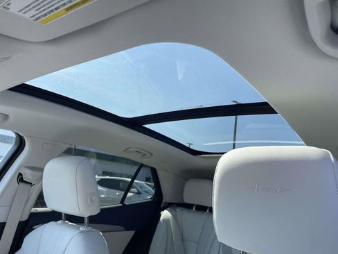 New 2026 Buick Envision Avenir image 13