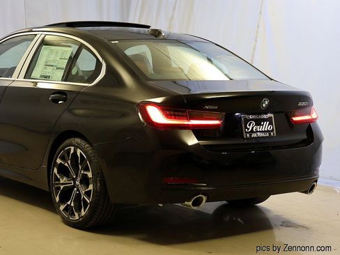 Used 2026 BMW 330i xDrive Sedan w/ Premium Package image 7