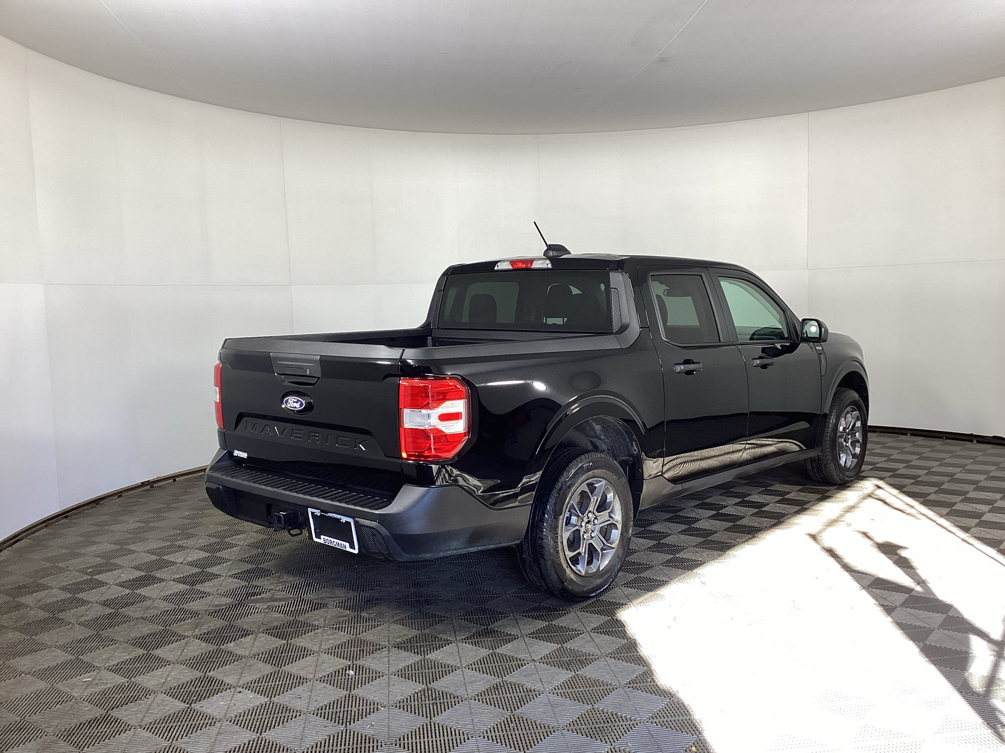 Used 2026 Ford Maverick XLT AWD/4WD image 2