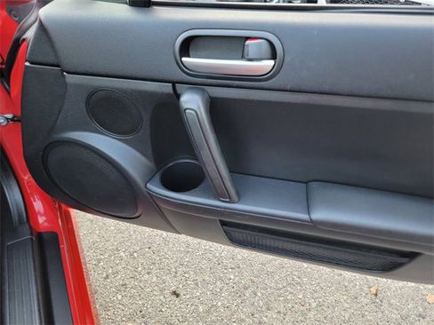 Used 2015 MAZDA MX-5 Miata Sport image 16