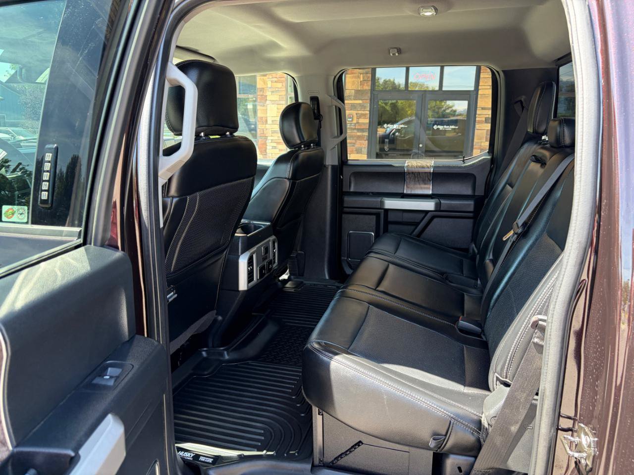 Used 2019 Ford F250 Lariat w/ Lariat Ultimate Package AWD/4WD image 5