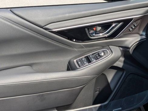 Used 2025 Subaru Legacy Limited image 10