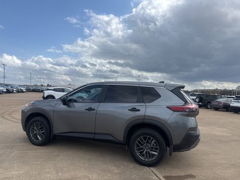 Certified 2023 Nissan Rogue S image 12