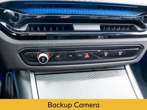 Used 2025 BMW M2 w/ Lighting Package image 22