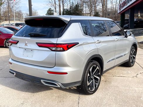 Used 2022 Mitsubishi Outlander ES FWD image 6