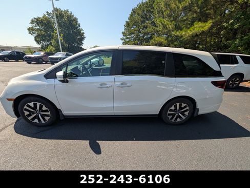 Used 2025 Honda Odyssey EX-L image 11