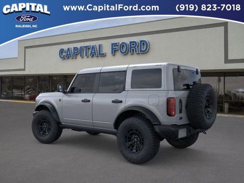 New 2026 Ford Bronco Badlands AWD/4WD image 4