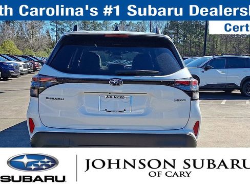 Used 2026 Subaru Forester Premium image 9