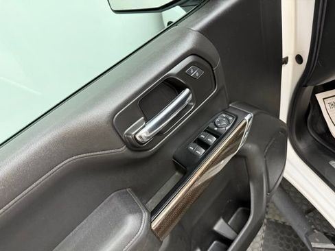 Used 2019 Chevrolet Silverado 1500 LT Trail Boss image 19