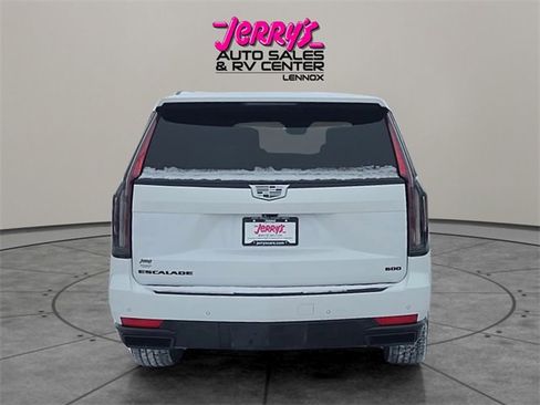 Used 2023 Cadillac Escalade ESV Sport Platinum w/ LPO, ONYX Package image 4