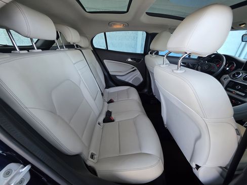 Used 2018 Mercedes-Benz GLA 250 w/ Premium Package image 20