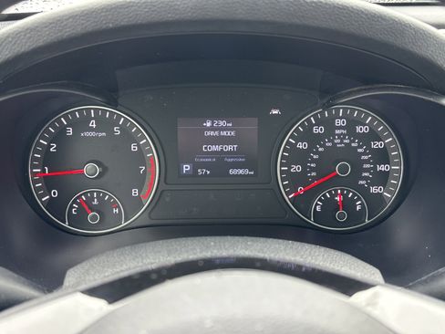 Used 2020 Kia Optima Premium FWD image 26