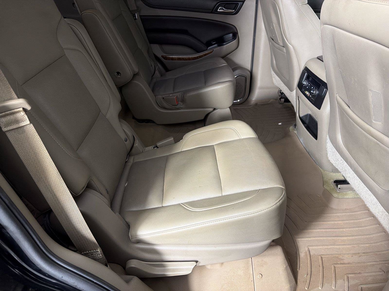 Used 2015 Chevrolet Tahoe LTZ RWD image 14