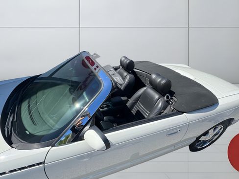 Used 2002 Ford Thunderbird RWD image 10